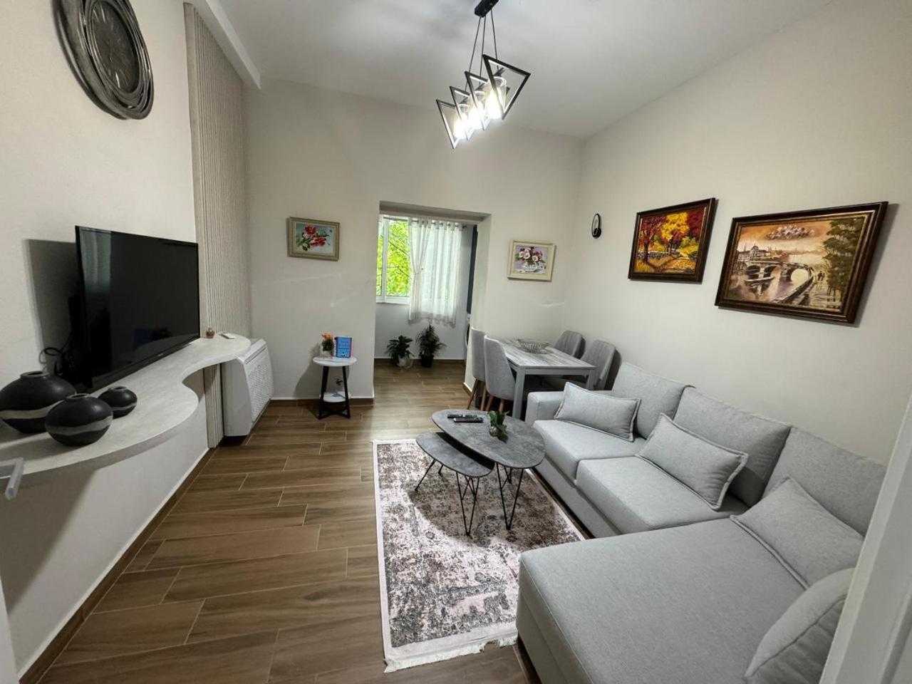 Ami Blloku Apartament Tirana Exterior photo